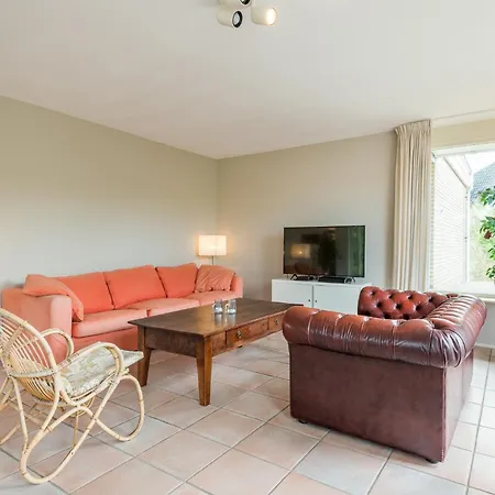 Villa Duin En *